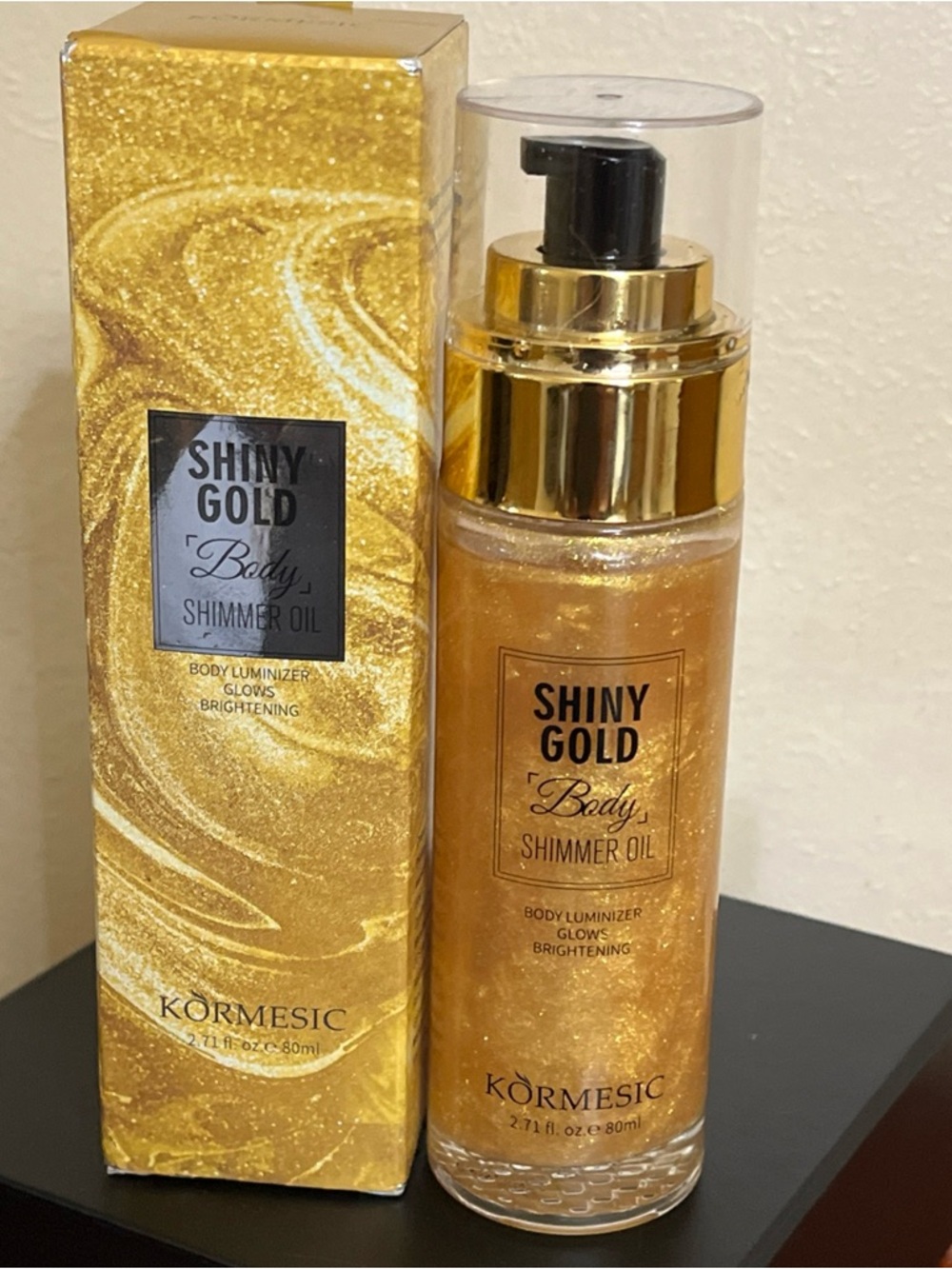 Kormesic Shiny gold body shimmer oil body luminizer glows brightening